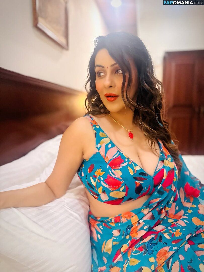 Yamini Malhotra / https: / yamini.malhotra Naken OnlyFans  Läckta Foto #1