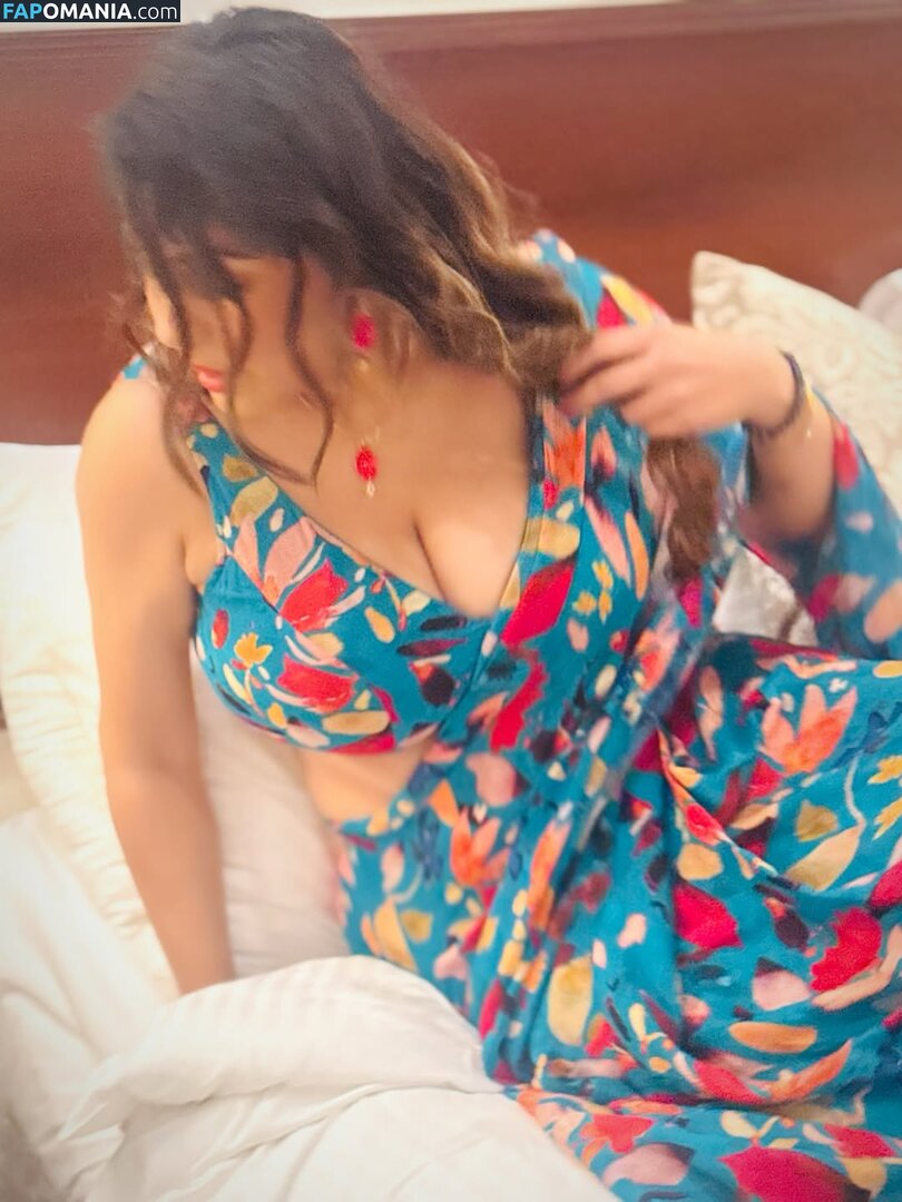 Yamini Malhotra / https: / yamini.malhotra Naken OnlyFans  Läckta Foto #2