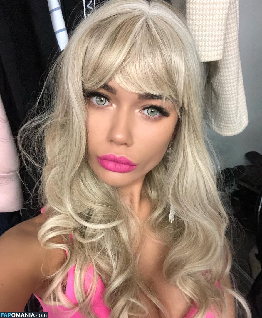 Yana Koshkina / yana_koshkina_official Naken OnlyFans  Läckta Foto #1
