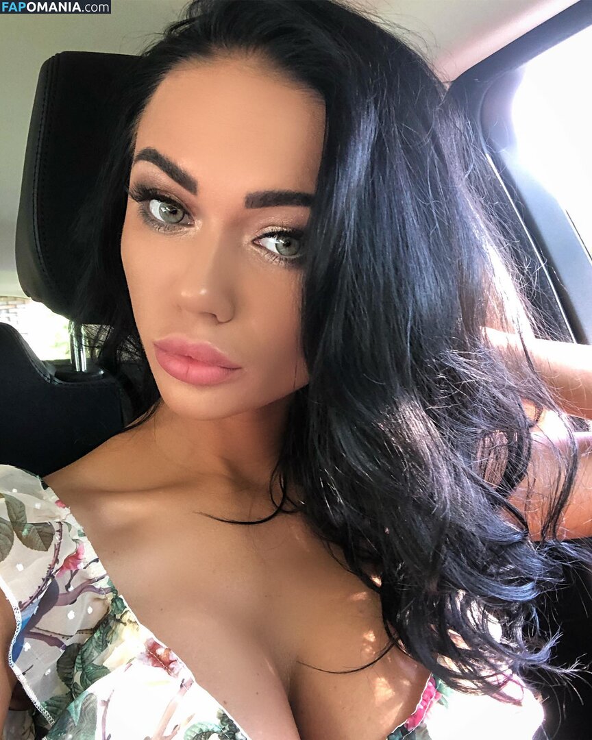 Yana Koshkina / yana_koshkina_official Naken OnlyFans  Läckta Foto #4
