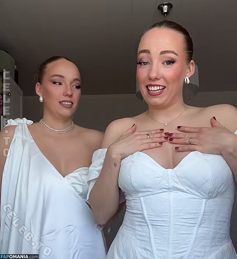 Yana & Tayisiya Morderger / yanusik_97_ Naken OnlyFans  Läckta Foto #7