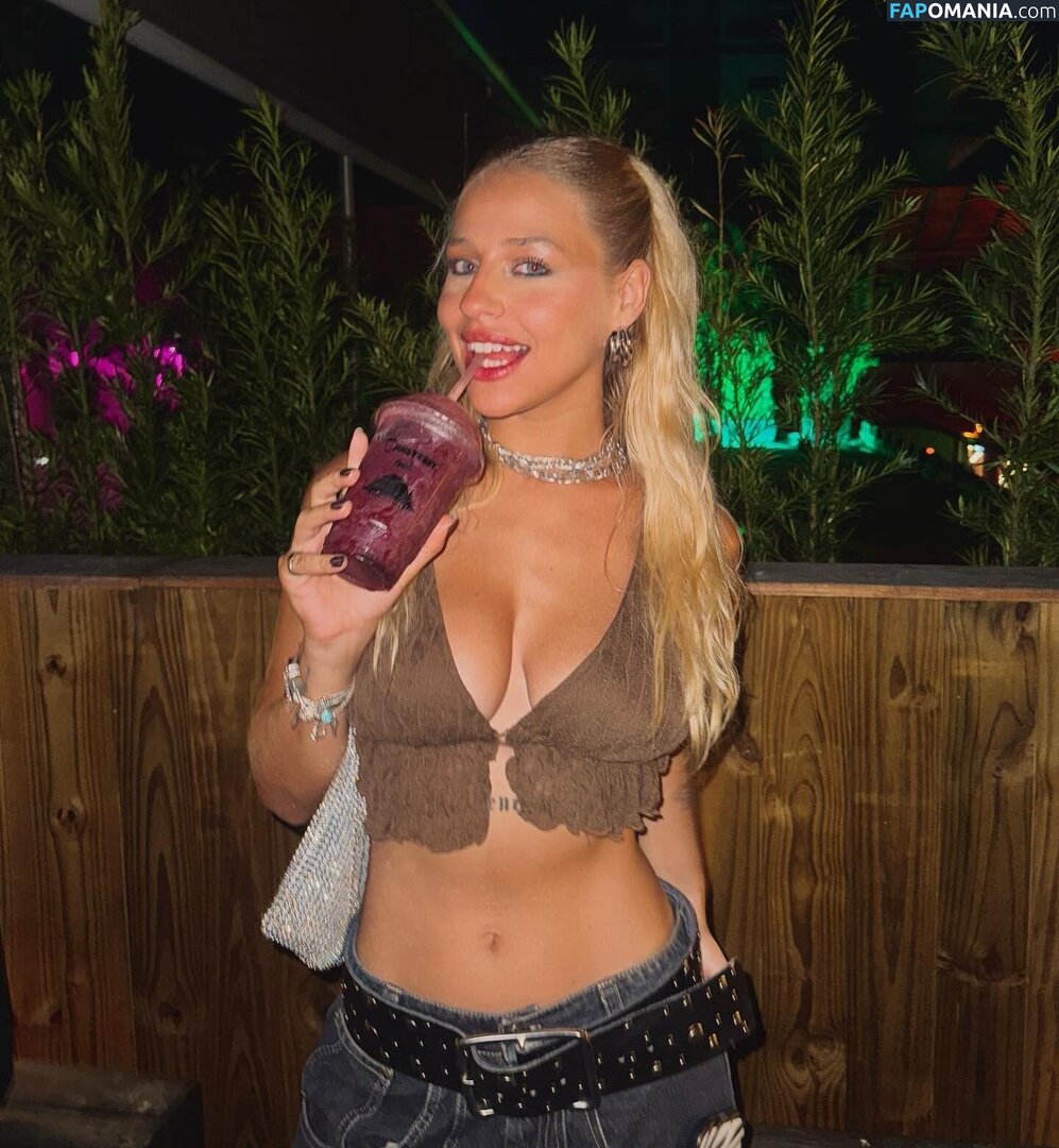 Yasmin Coelho / coelho.yas Naken OnlyFans  Läckta Foto #5
