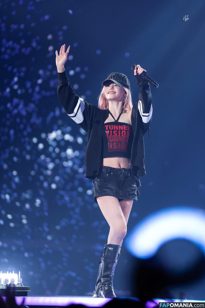 Hwang Ye-ji / ITZY (예지 / Yeji / yezyizhere Naken OnlyFans  Läckta Foto #37