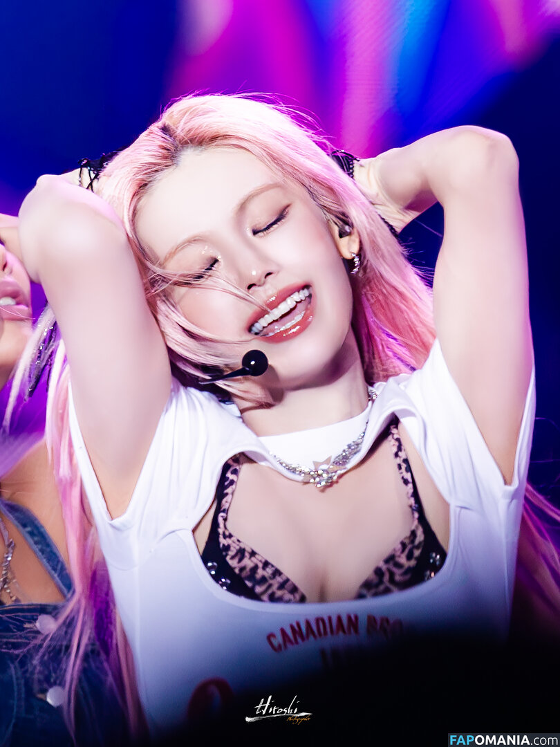 Hwang Ye-ji / ITZY (예지 / Yeji / yezyizhere Naken OnlyFans  Läckta Foto #44