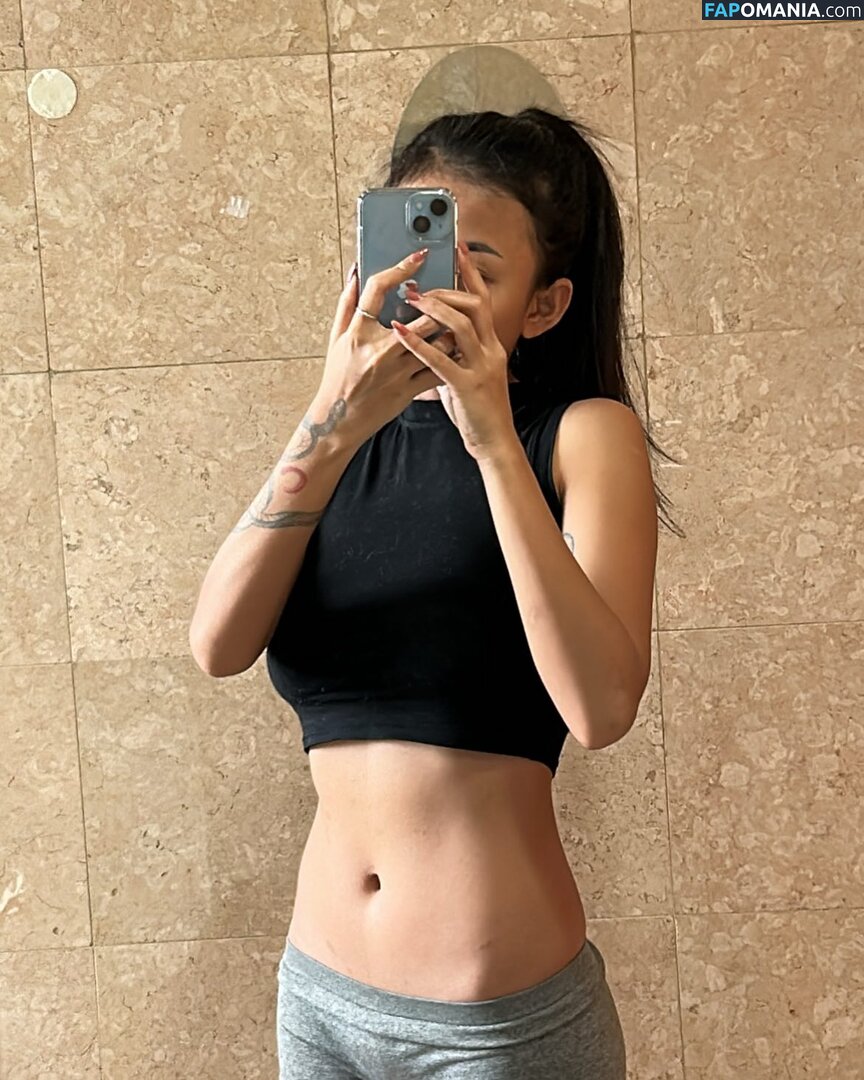 5leepyhead_ / Yeti Kurnia / https: / notp0cahonta5 Naken OnlyFans  Läckta Foto #1