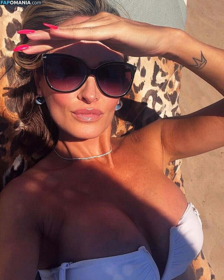 Manuela Blanch / Ylennoir / manuelablanch_official Naken OnlyFans  Läckta Foto #70