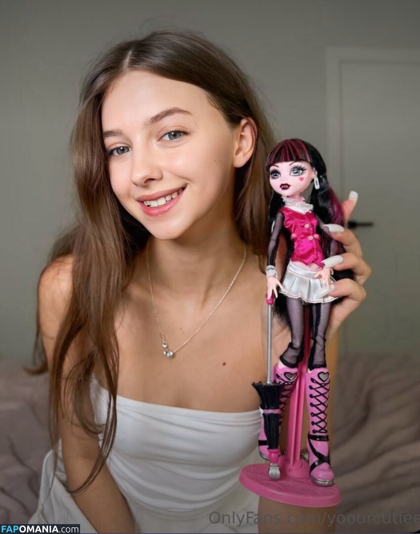 isyourgirlandri_ / yoourcutiee / your cutie Naken OnlyFans  Läckta Foto #6