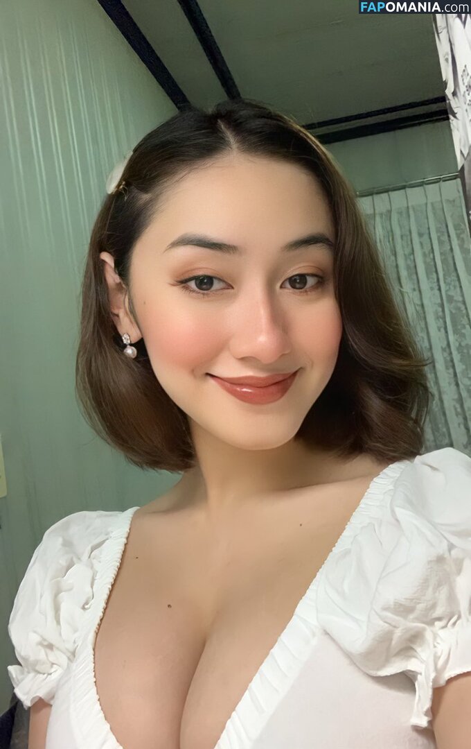 Mayukisu / Yotanwas Naken OnlyFans  Läckta Foto #2