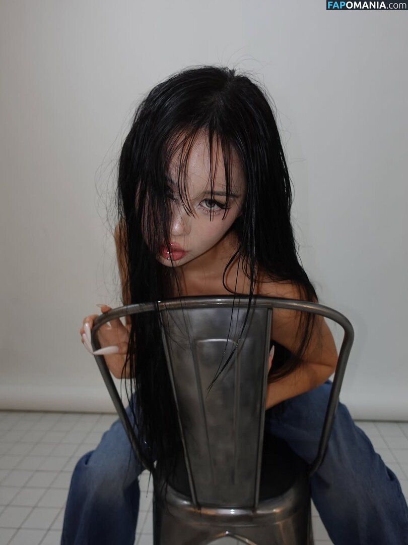 YOUHA_OFFICIAL / Youha 유하 / https: / u_youha Naken OnlyFans  Läckta Foto #1