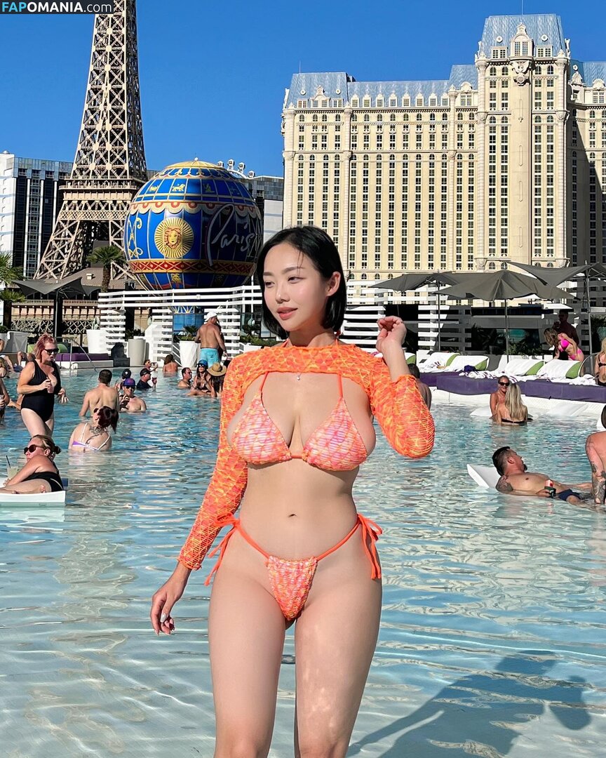 Yumin Lee / kingvivianelee Naken OnlyFans  Läckta Foto #2