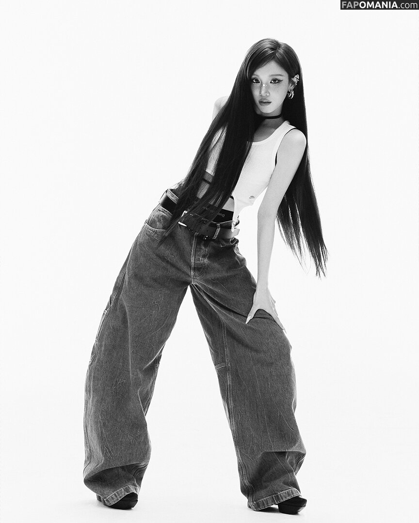 _Yuqi_ / https: / yuqisong.923 / yuqisun Naken OnlyFans  Läckta Foto #34