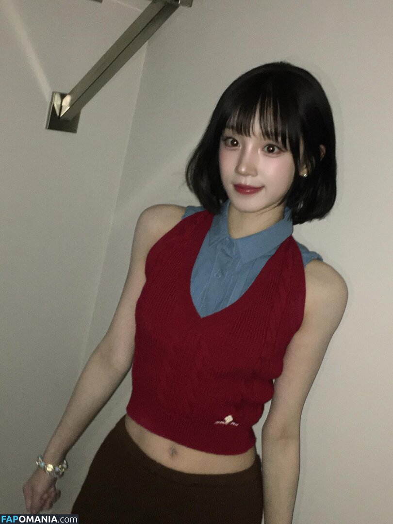 _Yuqi_ / https: / yuqisong.923 / yuqisun Naken OnlyFans  Läckta Foto #53