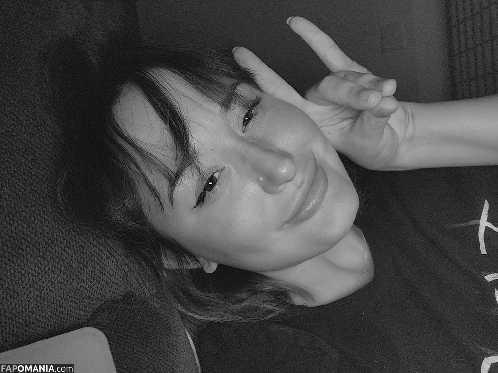 Yureta / yuretaO Naken OnlyFans  Läckta Foto #381