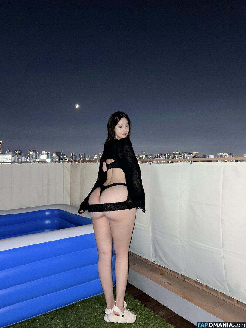 Yuyuhwa / yu_yuhwa / yuyuhwa_tw Naken OnlyFans  Läckta Foto #30