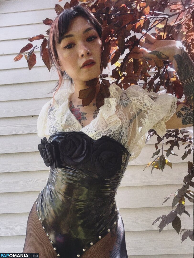 Yvette Young / yvetteyoung Naken OnlyFans  Läckta Foto #5