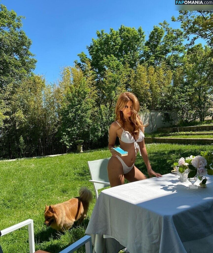 Zahia Dehar / zahiaofficiel Naken OnlyFans  Läckta Foto #299