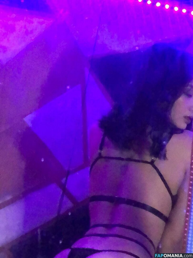 Zaiah Cazar / frstbite_iah / yukia_akuma / yukiaakuma / zaezacarias Naken OnlyFans  Läckta Foto #31