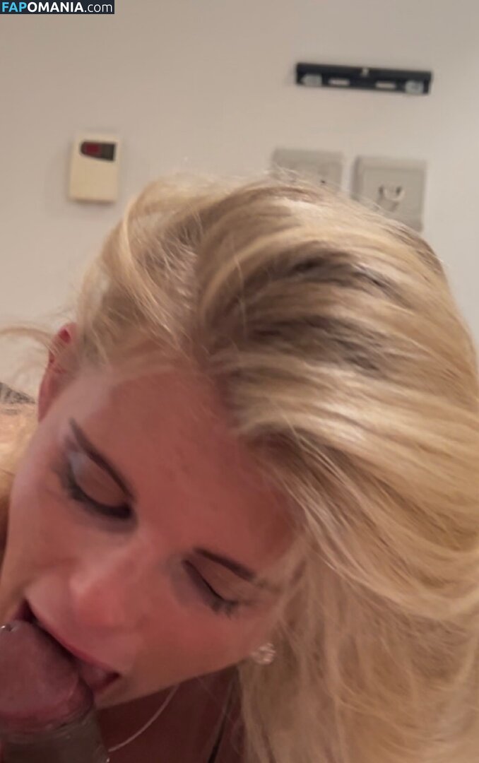 Zara Deeley Naken OnlyFans  Läckta Foto #4