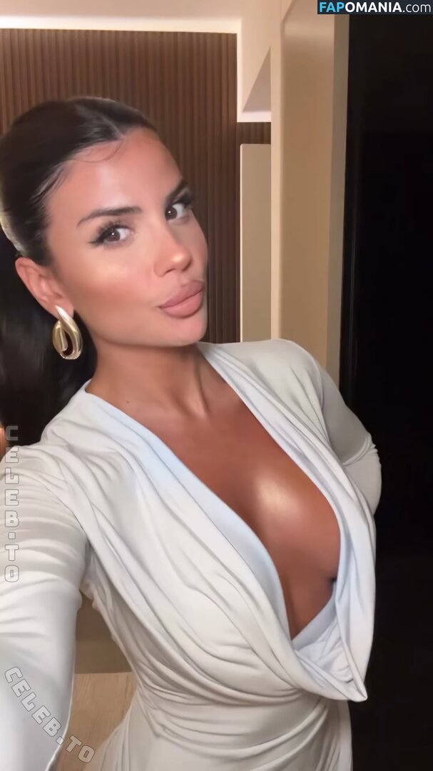 Zara Secret / zara_secret / zara_secrett Naken OnlyFans  Läckta Foto #1