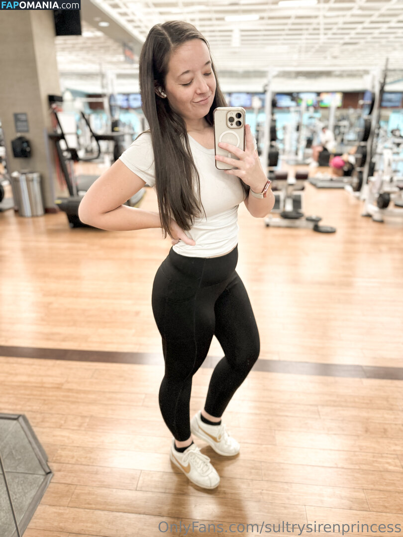 zaraddluxe / zaraluxeee Naken OnlyFans  Läckta Foto #3