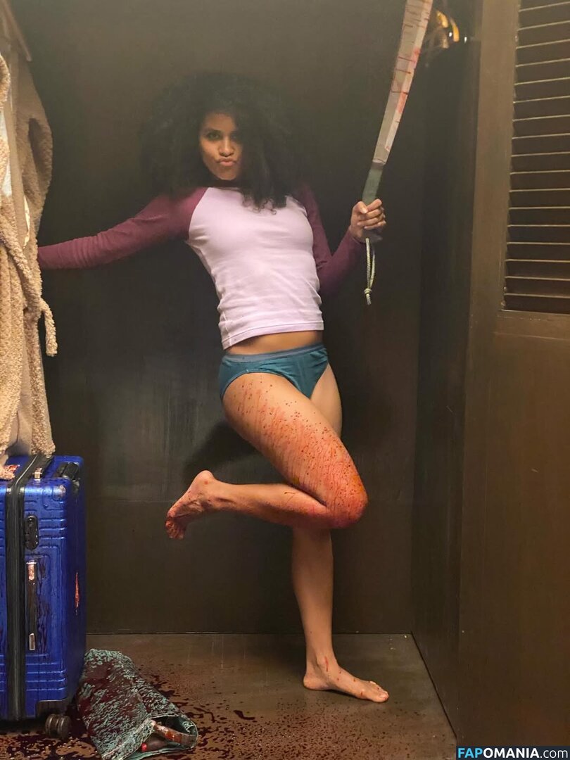 Zazie Beetz / zaziebeetz Naken OnlyFans  Läckta Foto #3
