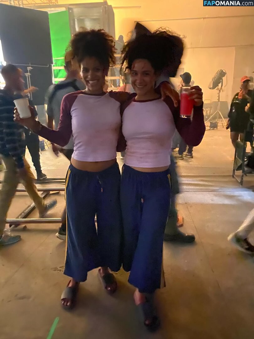 Zazie Beetz / zaziebeetz Naken OnlyFans  Läckta Foto #11