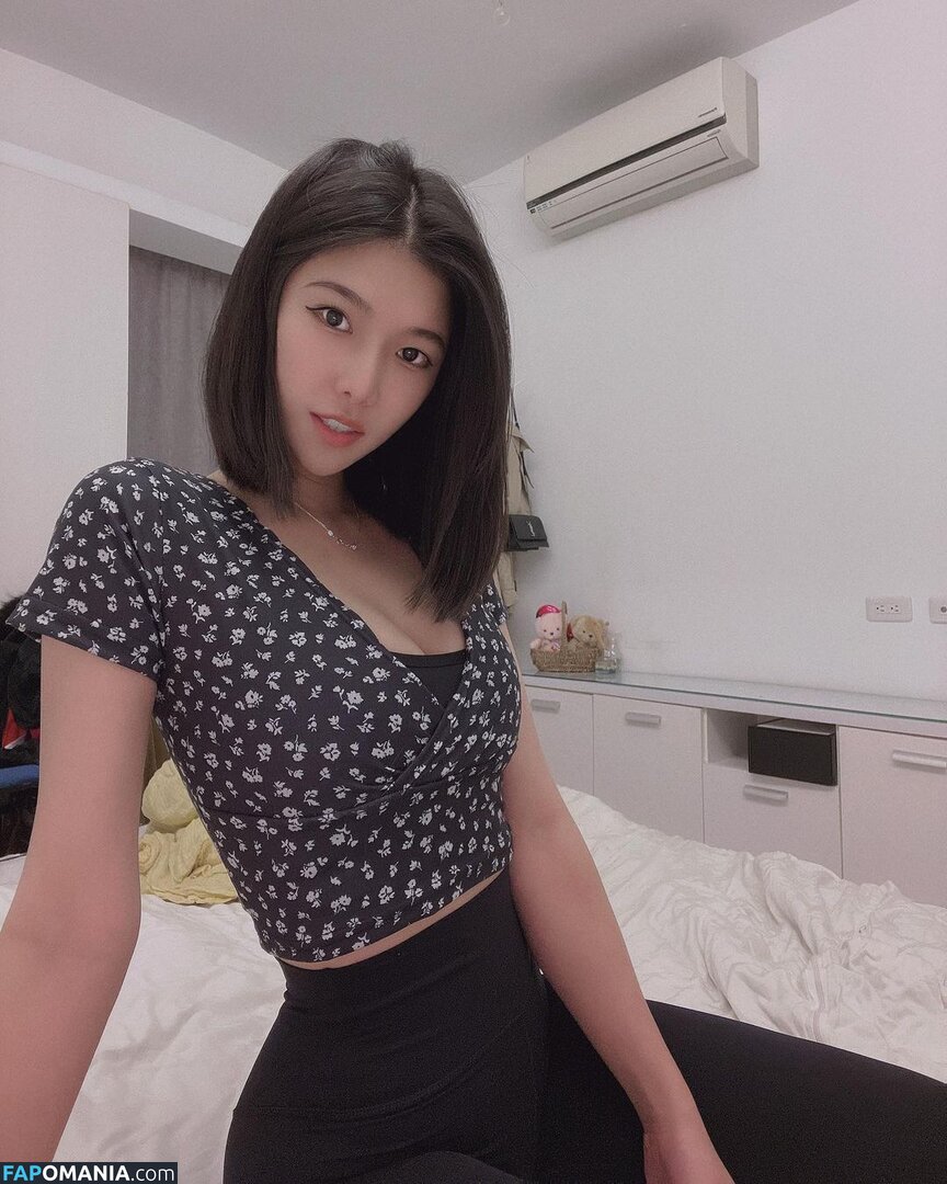 https: / zeng.zzzz Naken OnlyFans  Läckta Foto #2