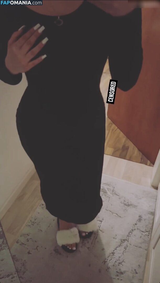 Zeynohijabi Naken OnlyFans  Läckta Foto #1