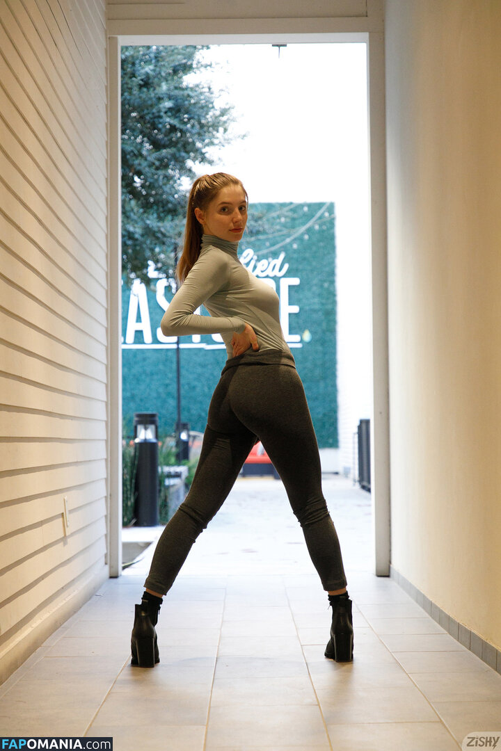 Zishy / zishylives Naken OnlyFans  Läckta Foto #471
