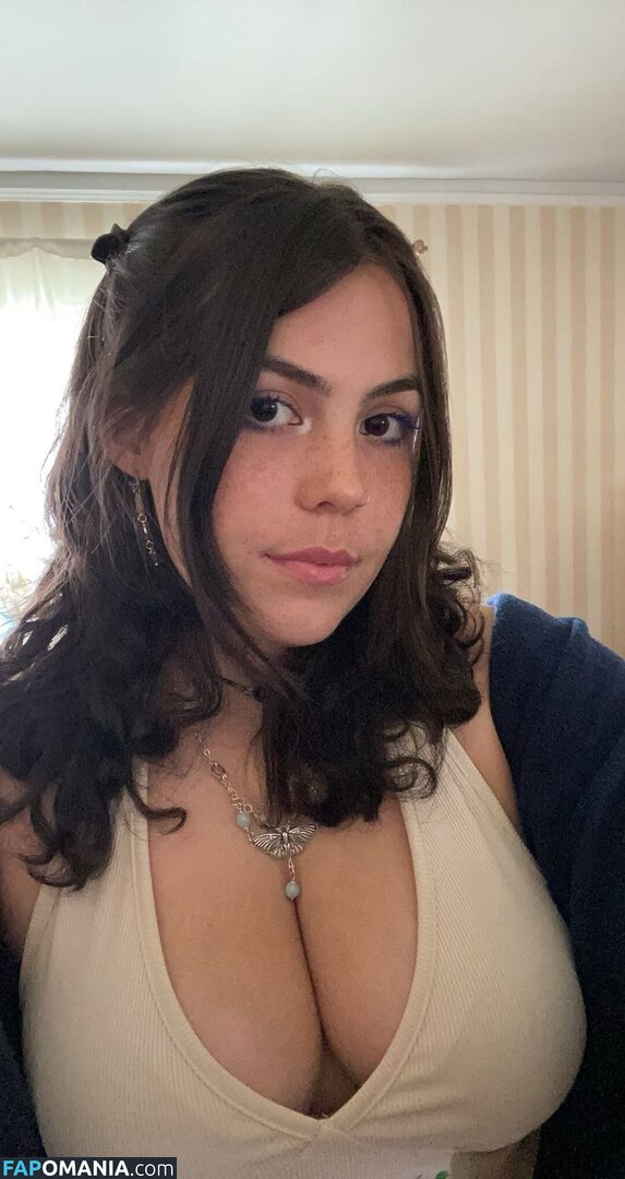 Zobug / snaiIgirl / zobug_ Naken OnlyFans  Läckta Foto #4