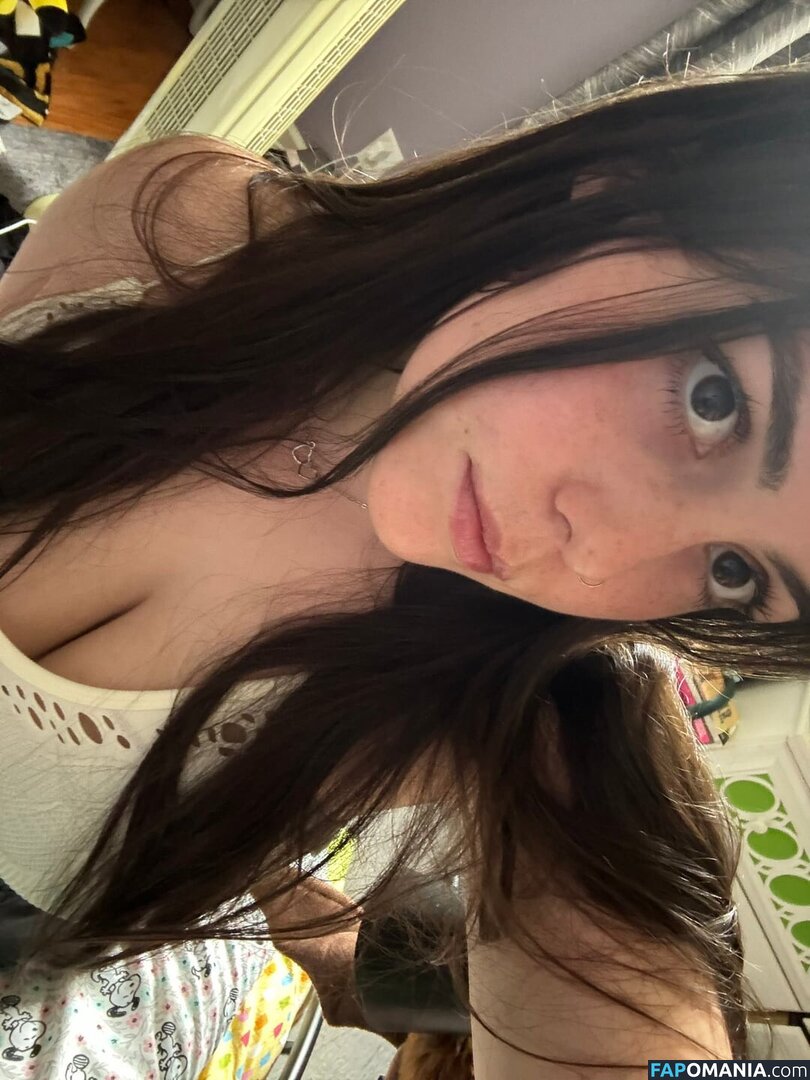 Zobug / snaiIgirl / zobug_ Naken OnlyFans  Läckta Foto #15