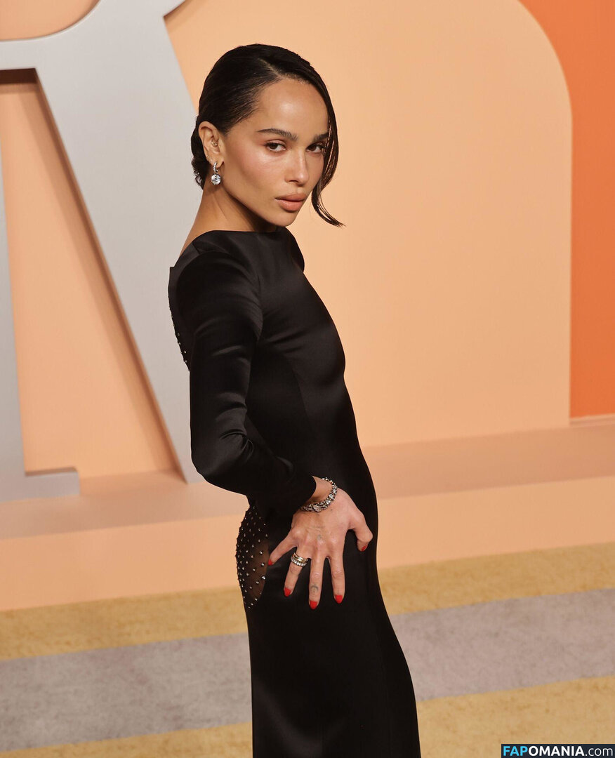 Zoe Kravitz Naken OnlyFans  Läckta Foto #8