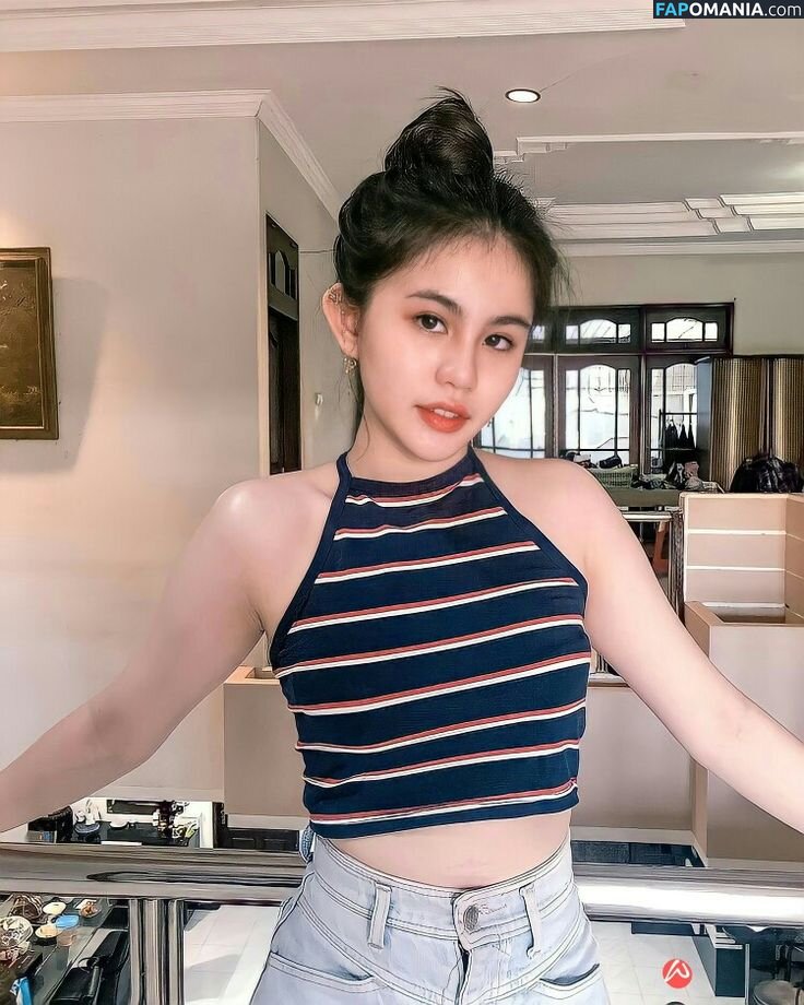 Zoe Levana Naken OnlyFans  Läckta Foto #4