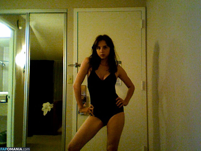 Zoe Swicord Kazan Naken OnlyFans  Läckta Foto #2