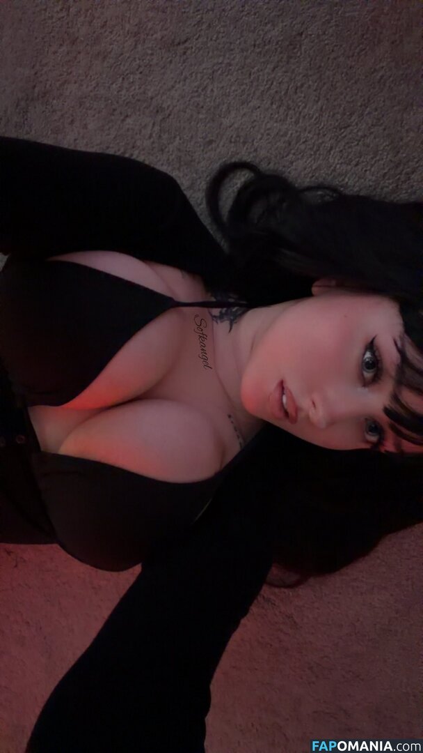 Zsofibtw / Zsofitv / sofiasweetsthep Naken OnlyFans  Läckta Foto #1