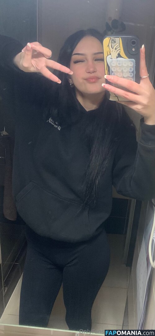 Zuzinkaa / zuz.ankaa.aa / zuzankaa18 Naken OnlyFans  Läckta Foto #1