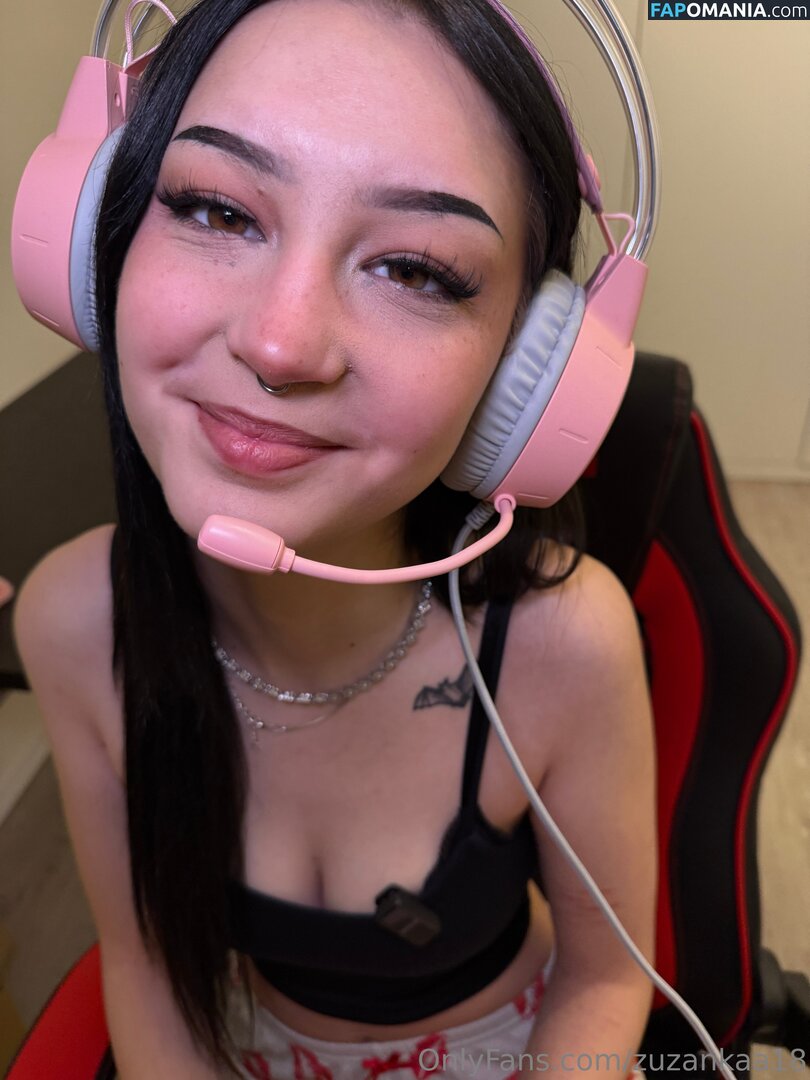 Zuzinkaa / zuz.ankaa.aa / zuzankaa18 Naken OnlyFans  Läckta Foto #9
